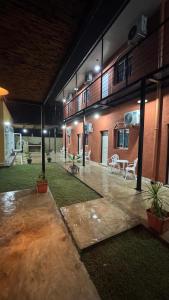 อาคารที่มีเซอร์วิสอพาร์ตเมนต์
