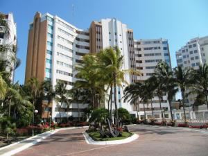 Gallery image of Penthouse de lujo. Carabelas de Colón in Playas