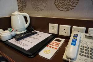 Foto de la galeria de Lander Hotel Prince Edward a Hong Kong