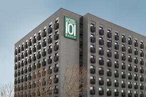 a building with a hotel sign on it at Hotel101 - Madrid in Madrid