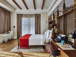 Large Farmstay Suite