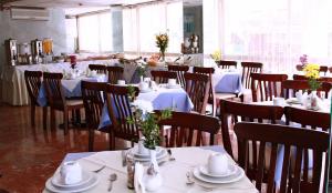 Restaurace v ubytování Apollo Hotel