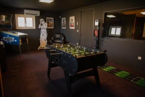 a room with a chess game on a table at Casa Mamou in Cavaillon