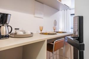 Lindo Studio Px Metro Paulista e Hospital Sirio Libanes Portaria 24h ...