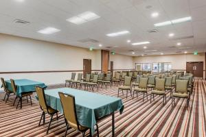 a room with tables and chairs in a room at Quality Inn Alamosa in Alamosa +35 photos