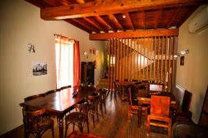 Posezení v ubytování Restaurant & Rooms Cabrit