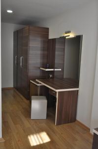 Kuchyň nebo kuchyňský kout v ubytování Merkez Otel