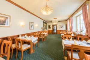 Restaurace v ubytování Hotel Windsor