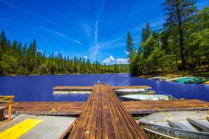 Gallery image of Lake of the Springs Camping Resort Cabin 5 in Oregon House