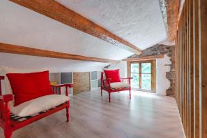 Casa Maria - Longarone Fiera e Vajont & Wi-Fi tesisinde bir oturma alanı