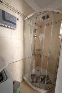Et badeværelse på Casa View - Gythio Apartments + 24 billeder