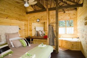 Gallery image of Vindoux Tree House Guest Farm & Spa in Tulbagh