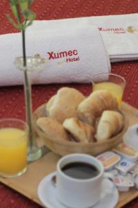 Comida no apart-hotel ou em algum lugar perto