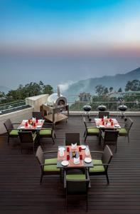 Gallery image of Mosaic Hotel Mussoorie Mallroad in Mussoorie