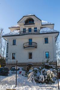 udanypobyt Apartament z Basenem v zime
