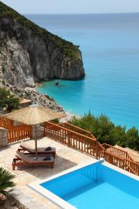 The swimming pool at or near Milos Paradise Luxury Villas