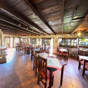 Restoran ili neka druga zalogajnica u objektu Pinar del Arroyito