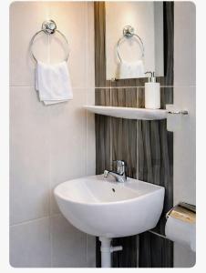 Gallery image of Le Cosy Chic Angré in Cocody