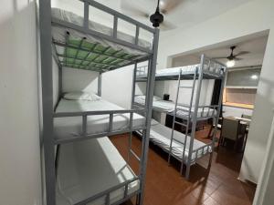 Quadra da Praia de Copacabana - Posto 2, Rio de Janeiro (updated prices ...