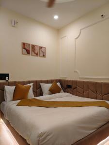 Llit o llits en una habitació de Suvedd