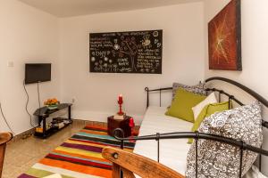 Televisyen dan/atau pusat hiburan di Apartment Dalmatian Cottage
