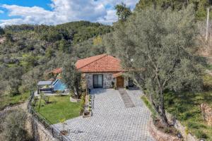 an aerial view of a house with a garden at Villa Skylight Göcek Fethiye in Fethiye