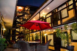 Bangunan di mana terletaknya hotel