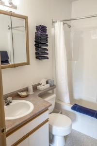 Gallery image of Blue River Motel in Blue River