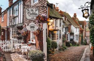 a street in an old town in england at The Retreat Camber in Camber