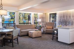 Posezení v ubytování Hotel Azure