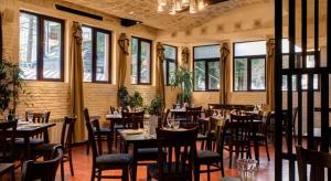 Restaurace v ubytování Alexander Flora Apartment