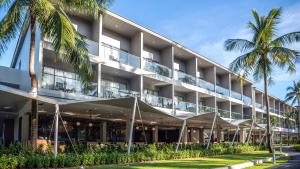 Gallery image of X10 Khaolak Resort in Khao Lak