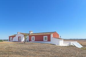 a house on top of a hill at mount of the two paths in Santiago do Cacém