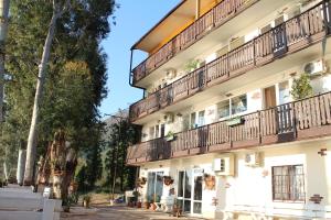 Gallery image of Guest house Skazka in Gagra