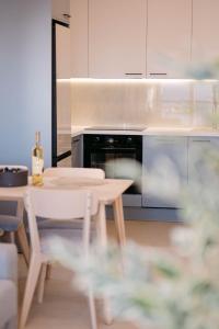 Apartment Marla tesisinde mutfak veya mini mutfak