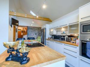 Gallery image of 4 Bed in Taynuilt oc-85404 in Dallavich
