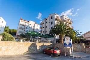 Budova, v ktorej sa apartmánový hotel nachádza