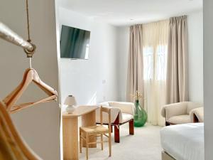Et tv og/eller underholdning på Hotel Boutique Máram - Adults Recommended