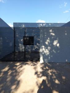 Foto de Imóvel novo, com piscina, churrasqueira e dois quartos