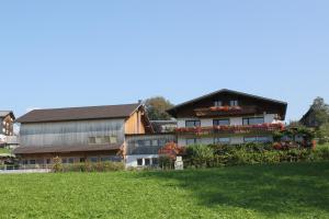 The building in which a vidéki vendégházakat is located