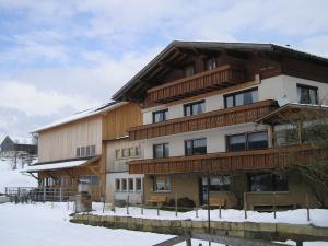 The building in which a vidéki vendégházakat is located