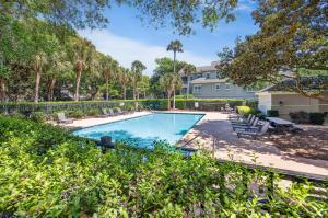 an image of a swimming pool in a yard at SM14: 14 Silver Moss in Kiawah Island
