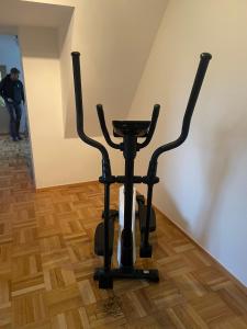 a bike stand on the floor in a room at Sommerlich bei den Sorben in Schmerlitz