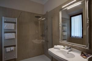 Koupelna v ubytování Palazzo Dei Mercanti - Dimora & Spa