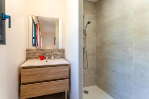 a bathroom with a sink and a shower at Bergeries Saumane, Les Lavandes in Saumane-de-Vaucluse +18 photos