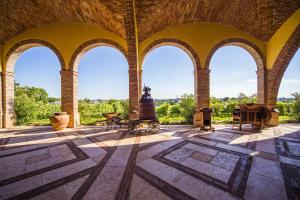 Balcony o terrace sa Monte Tondo Winery