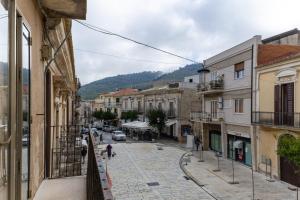 a view of a street in a town with buildings at Vito 80 in Chiaramonte Gulfi