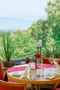 Φωτογραφία από το άλμπουμ του Berghotel Hohe Mark σε Reken +81 φωτογραφίες