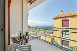 a balcony with a view of the ocean at Casa Graham 14 in Tazacorte