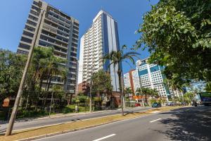a street in a city with tall buildings at APS - Alpha Stay By Anora Spaces in Barueri